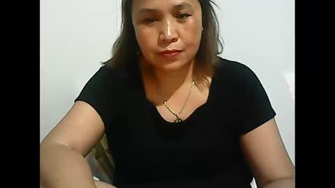 Snapshot of simplecity45 chatting on 10.10.25 Carolyn online show from 10.10.25