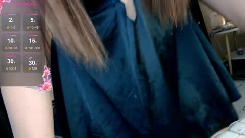 Adrianna Fowler online show from 05.02.26