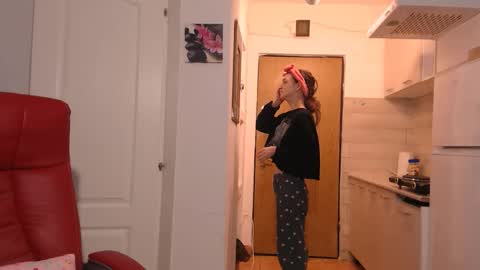 simyhvn online show from 02.16.26