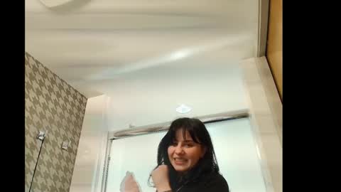 Sincerelyneon online show from 02.05.26