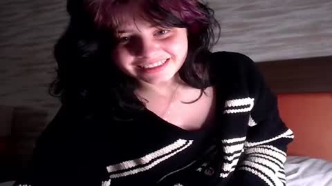 Sincerelyneon online show from 04.06.26