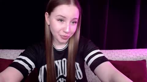 Snapshot of sindiwatsoon chatting on 01.14.25 Sindi online show from 01.14.25