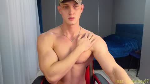 Snapshot of sinffuly chatting on 01.30.25 Richard online show from 01.30.25