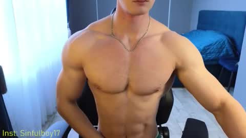 Snapshot of sinffuly chatting on 10.13.25 Richard online show from 10.13.25