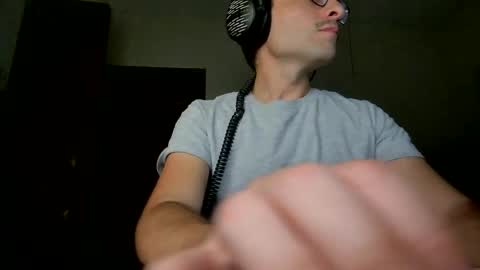 Snapshot of singholedad chatting on 11.16.25 singholedad online show from 11.16.25