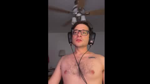 Snapshot of singholedad chatting on 02.13.26 singholedad online show from 02.13.26