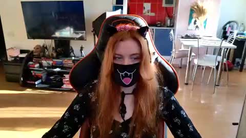 Snapshot of sinnerscorner chatting on 06.25.26 Alya and Mr. Sinner online show from 06.25.26