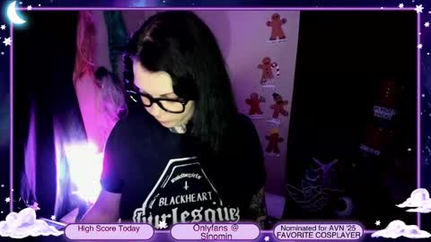 Snapshot of sinominx chatting on 12.31.24 Sinomin online show from 12.31.24