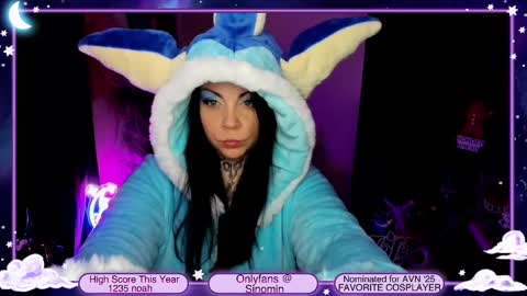 Snapshot of sinominx chatting on 01.11.25 Sinomin online show from 01.11.25