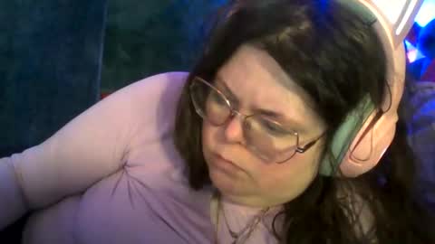 Siofra online show from 11.06.25