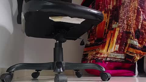 only foot                         worshipers here online show from 02.27.25