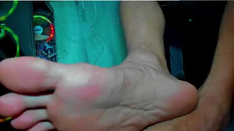 only foot                         worshipers here online show from 06.24.26