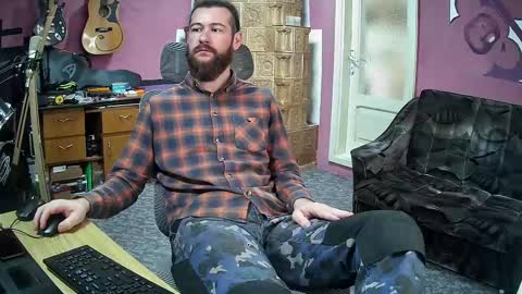 Snapshot of sir_pelo_iv chatting on 03.11.25 I am The Fourth and only Sir. Pelo online show from 03.11.25