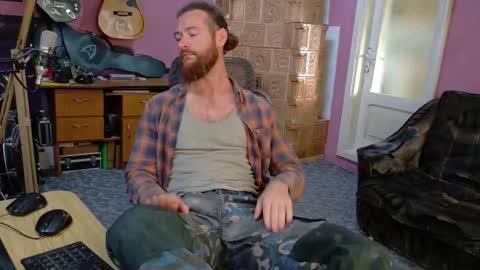 Snapshot of sir_pelo_iv chatting on 09.20.25 I am The Fourth and only Sir. Pelo online show from 09.20.25