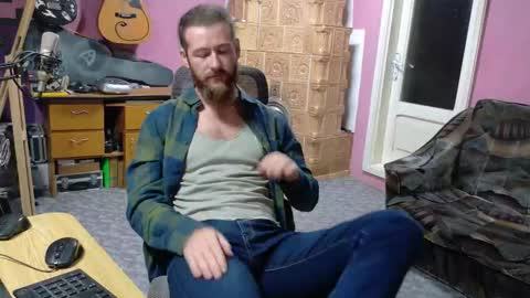 Snapshot of sir_pelo_iv chatting on 10.05.25 I am The Fourth and only Sir. Pelo online show from 10.05.25