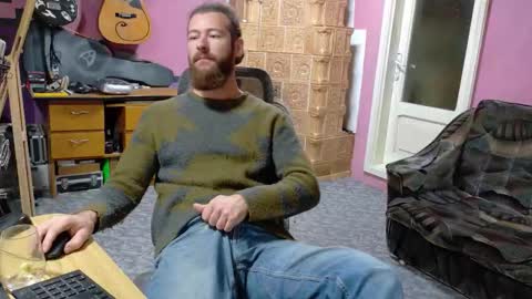 Snapshot of sir_pelo_iv chatting on 10.06.25 I am The Fourth and only Sir. Pelo online show from 10.06.25