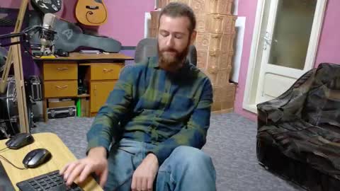 Snapshot of sir_pelo_iv chatting on 10.09.25 I am The Fourth and only Sir. Pelo online show from 10.09.25