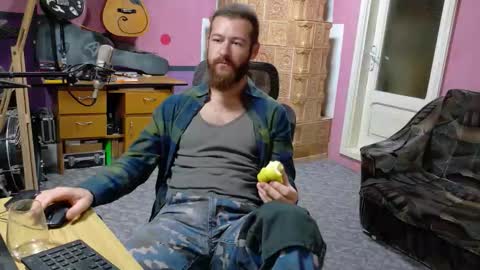 Snapshot of sir_pelo_iv chatting on 10.10.25 I am The Fourth and only Sir. Pelo online show from 10.10.25