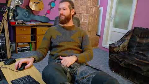 Snapshot of sir_pelo_iv chatting on 12.18.25 I am The Fourth and only Sir. Pelo online show from 12.18.25