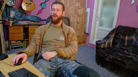 Snapshot of sir_pelo_iv chatting on 01.11.26 I am The Fourth and only Sir. Pelo online show from 01.11.26