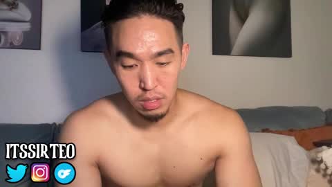 Snapshot of sir_teo chatting on 02.05.25 SIR TEO online show from 02.05.25