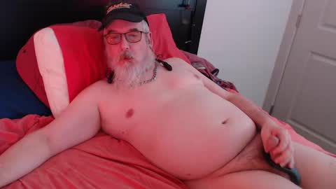 Snapshot of sirbeercan chatting on 02.27.26 sir beer can the friendly hermit online show from 02.27.26