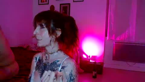 Snapshot of sirena_fox chatting on 01.14.26 Sirena Fox online show from 01.14.26
