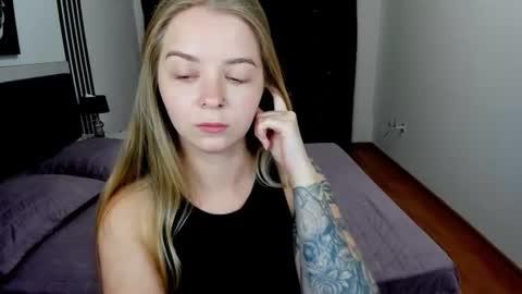 SirenaBloom online show from 07.28.26