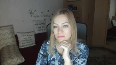 sirenasilk online show from 10.14.25