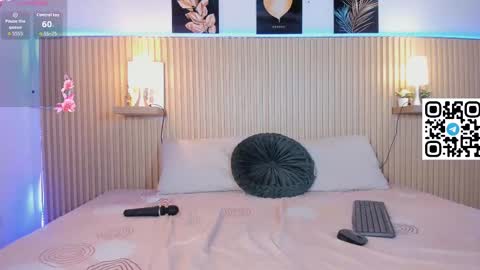 Sirenita online show from 10.10.25