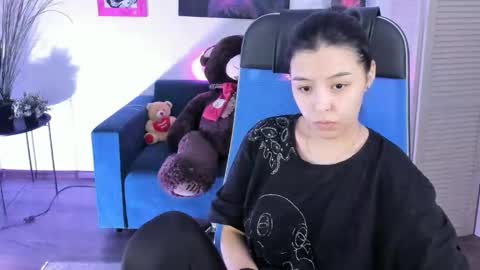 Snapshot of sirenmystique chatting on 01.06.26 Si online show from 01.06.26