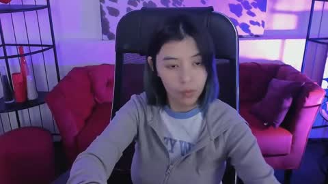 Snapshot of sirenmystique chatting on 04.16.26 Si online show from 04.16.26