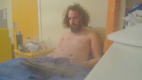 Snapshot of sirspammer chatting on 09.14.25 sirspammer online show from 09.14.25