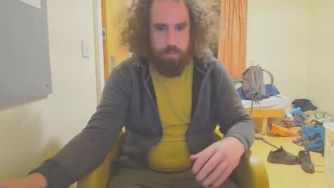 Snapshot of sirspammer chatting on 10.14.25 sirspammer online show from 10.14.25