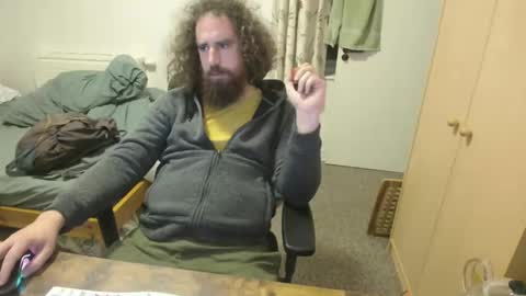 Snapshot of sirspammer chatting on 12.22.25 sirspammer online show from 12.22.25