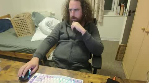 Snapshot of sirspammer chatting on 12.22.25 sirspammer online show from 12.22.25