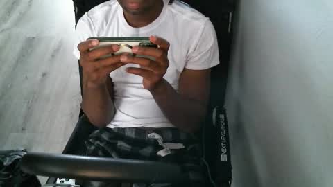 Snapshot of sirthedom chatting on 10.11.25 sirthedom online show from 10.11.25