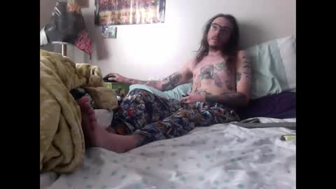 Snapshot of sirwook chatting on 12.15.24 sirwook online show from 12.15.24