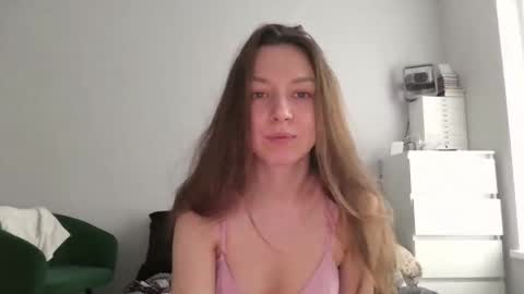 sisiwet19 online show from 04.08.26