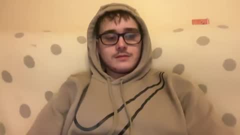 sissy_brit22 online show from 12.13.24