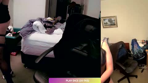 Snapshot of sissycdmish chatting on 11.25.25 SissyCDMish online show from 11.25.25