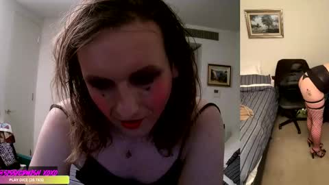 Snapshot of sissycdmish chatting on 12.19.25 SissyCDMish online show from 12.19.25