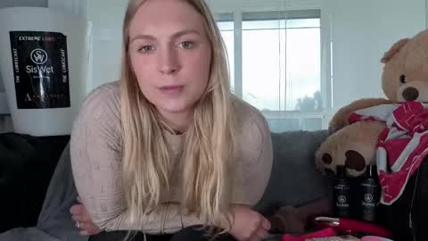 Elise online show from 05.17.26