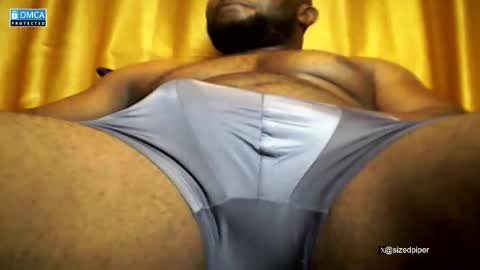 Snapshot of sizedpiper chatting on 11.24.25 Pvt is open. Drop thumbs up in satisfaction online show from 11.24.25