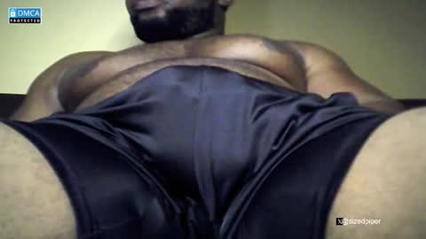 Snapshot of sizedpiper chatting on 01.11.26 Pvt is open. Drop thumbs up in satisfaction online show from 01.11.26