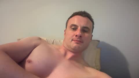 Snapshot of sj24 chatting on 10.13.25 sj24 online show from 10.13.25