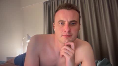 Snapshot of sj24 chatting on 10.19.25 sj24 online show from 10.19.25