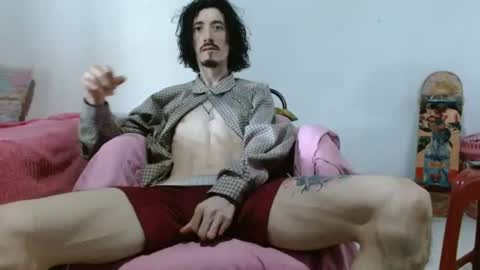 Snapshot of sk8sir chatting on 07.16.26 sk8sir online show from 07.16.26