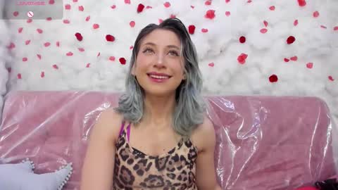 Skarlet  online show from 10.08.25