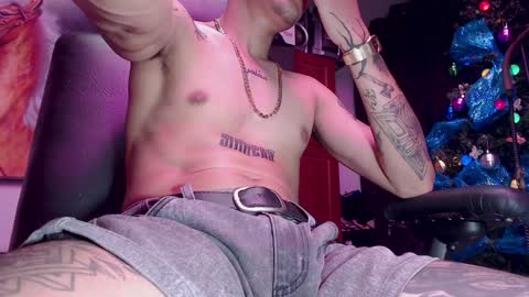 Snapshot of skateboy444 chatting on 12.09.24 king online show from 12.09.24